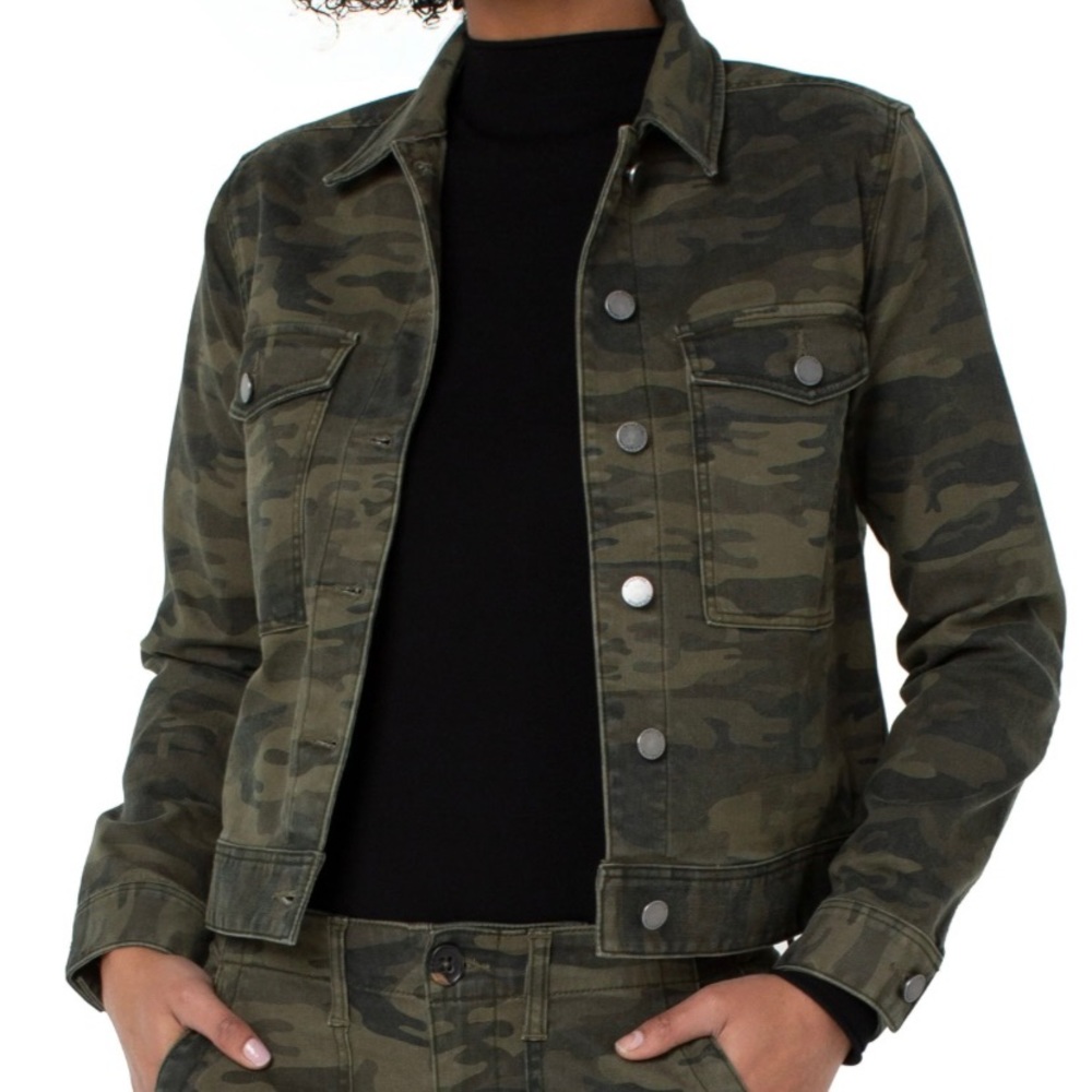 NWT Liverpool Camo Patch Pocket Jacket Medium